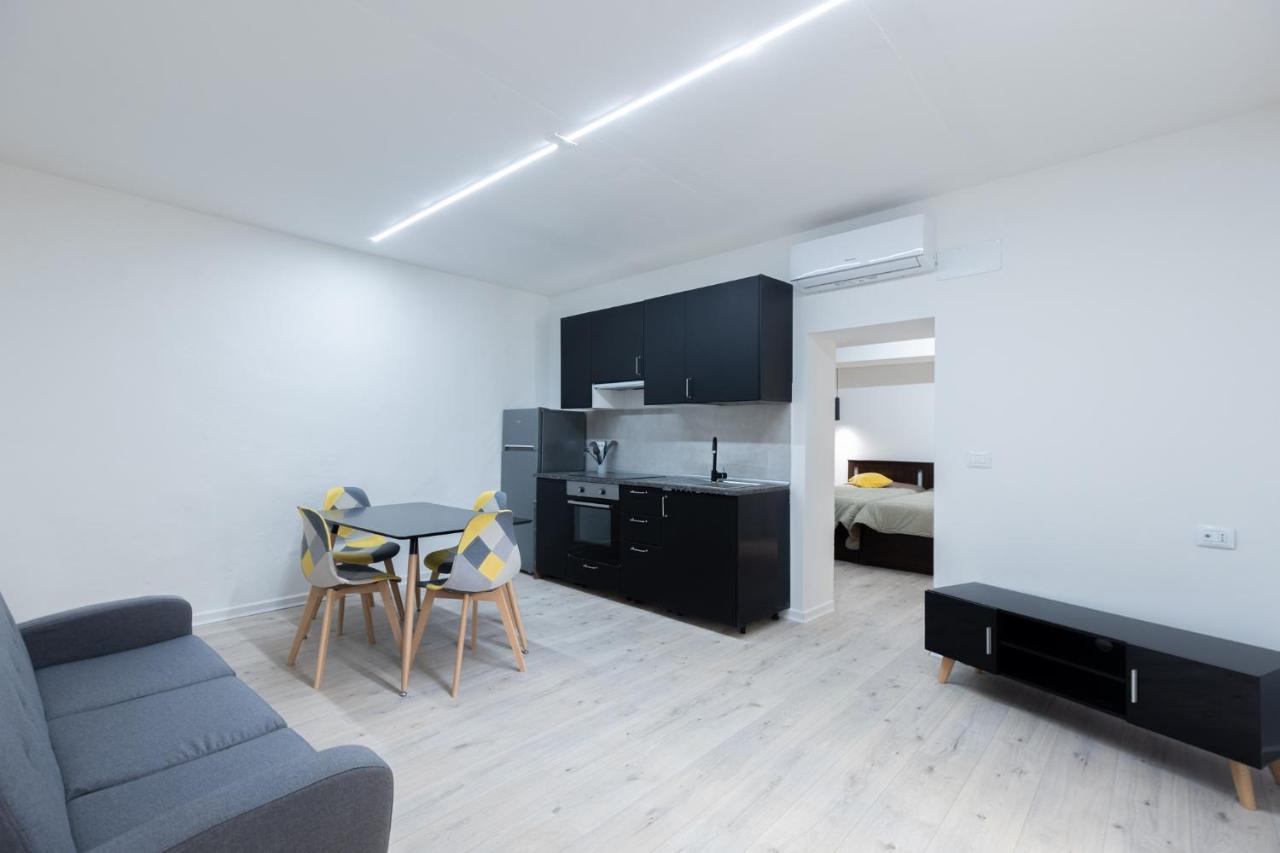 Street San Felice 6 Center Studios 博洛尼亚 外观 照片